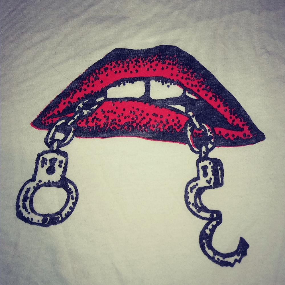 OBEY tshirt - Picture 2 of 8
